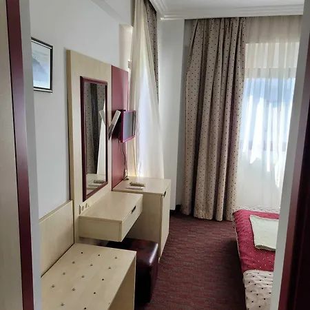 Carna Garden Hotel Side