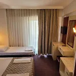 Carna Garden Отель 3*