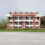 Отель Carna Garden