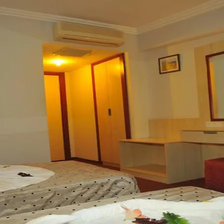 Carna Garden فندق